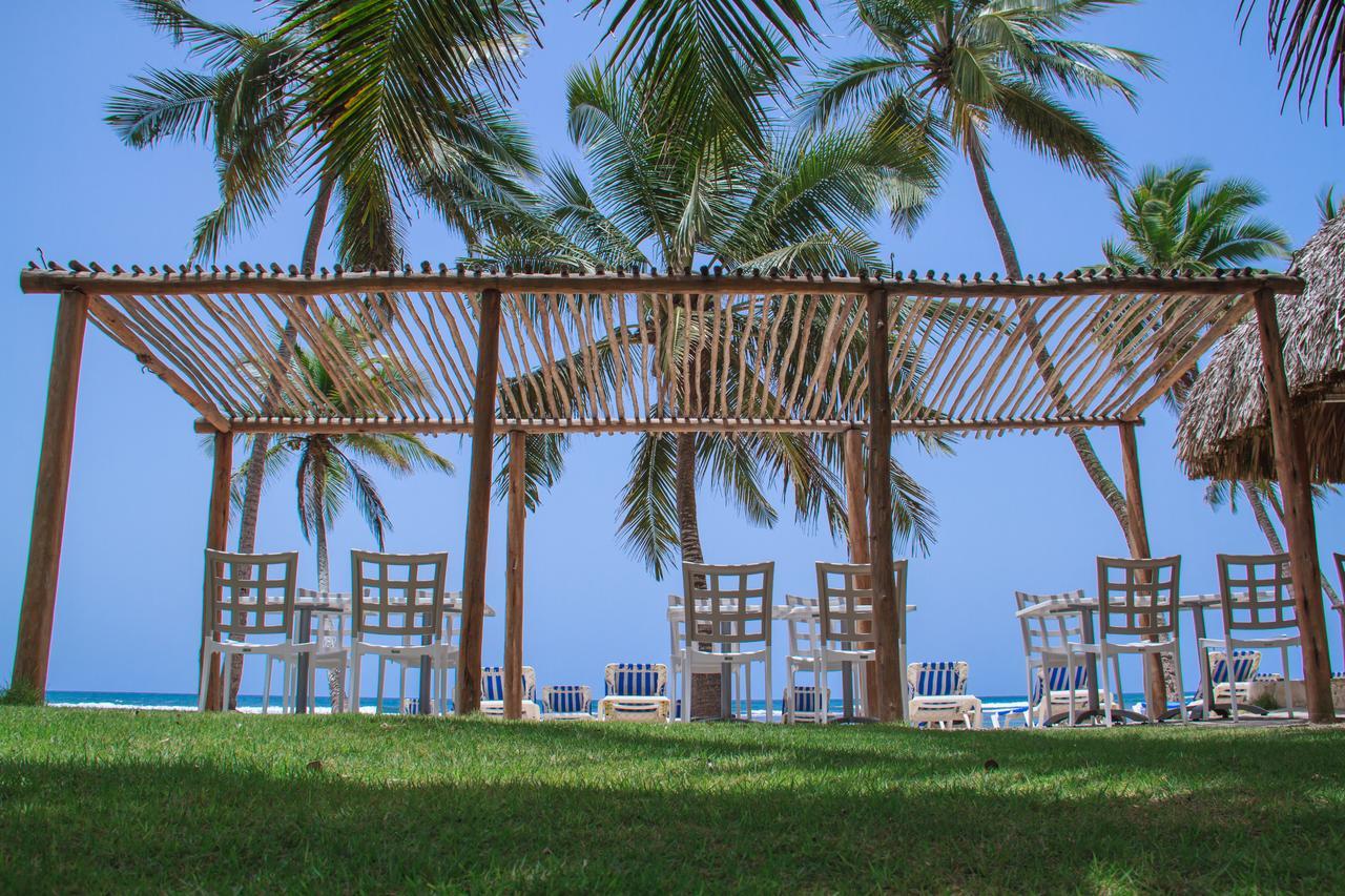 خوان دوليو Playa Esmeralda Beach Resort المظهر الخارجي الصورة